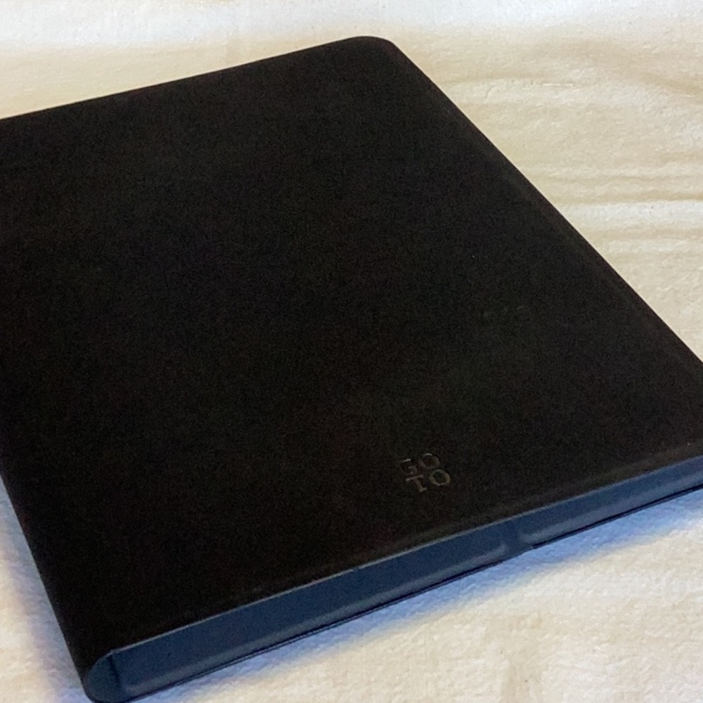 FINAL SALE PRICE Like New GOTO Case for IPAD 10th Generation